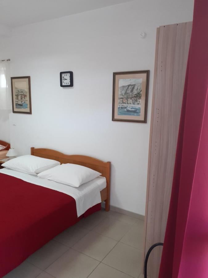 Andrijasevic * Makarska